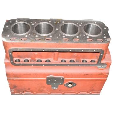 Bloc motor cu cilindri/camasi U-650 (pe cuzinet/inel)